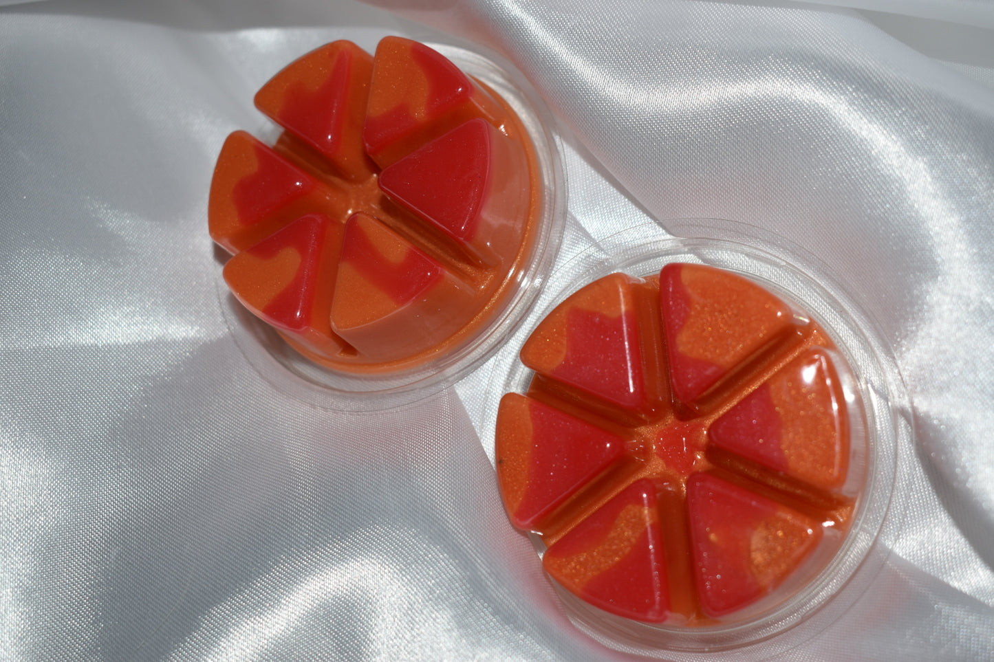 Bloodied orange deli pot