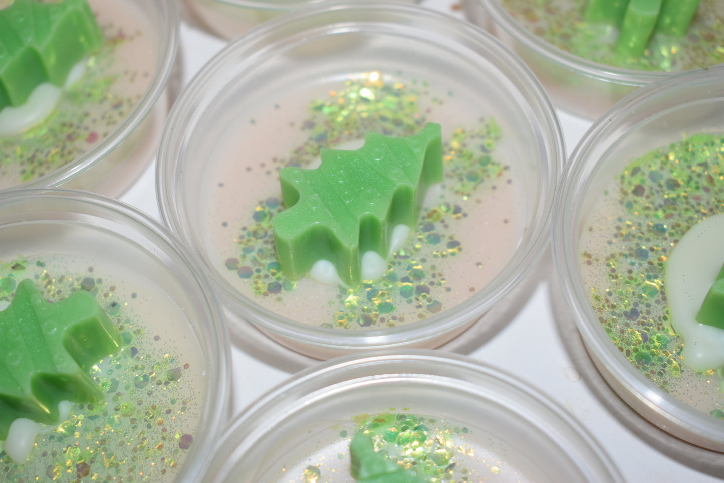 Christmas deli shot pot